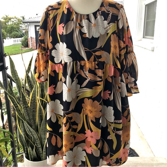 WHO WHAT WEAR floral baby doll style dress - Picture 2 of 12